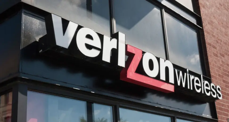 What Discounts Does Verizon Offer?