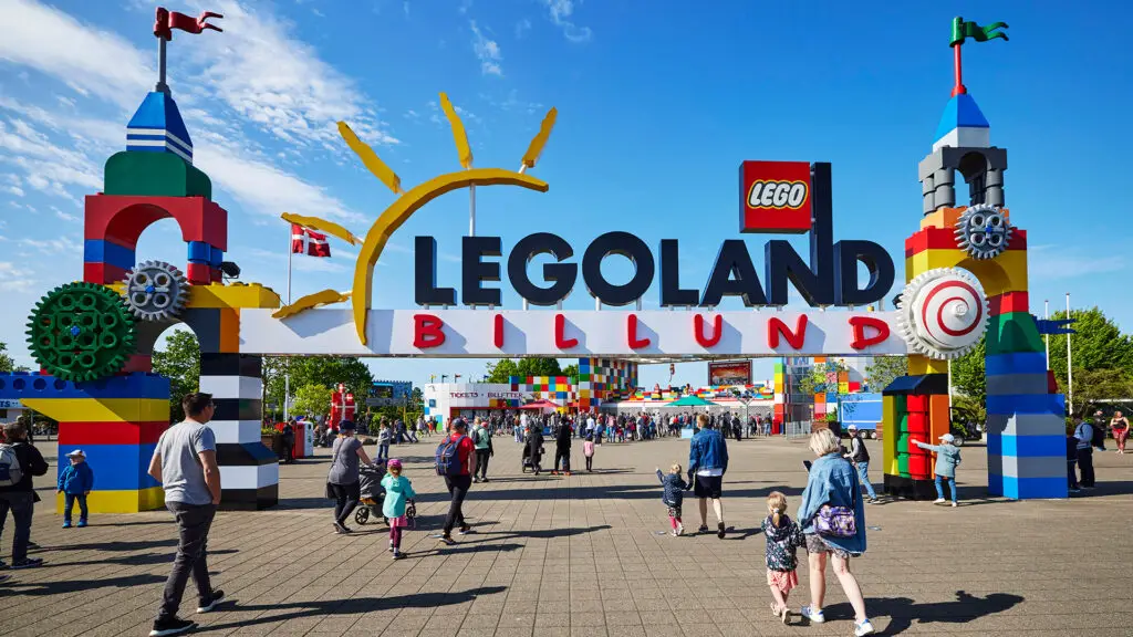 Who Is Eligible for the Legoland Military Discount?