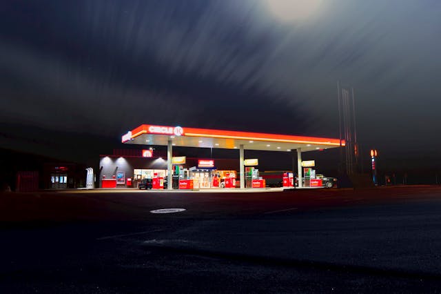 When Do Costco Gas Stations Close?